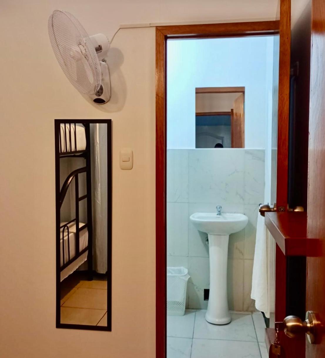 Piccolo Bed & Breakfast Тарапото Екстер'єр фото